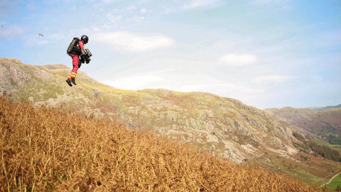 Is the UK is training paramedics to fly in a jet suit